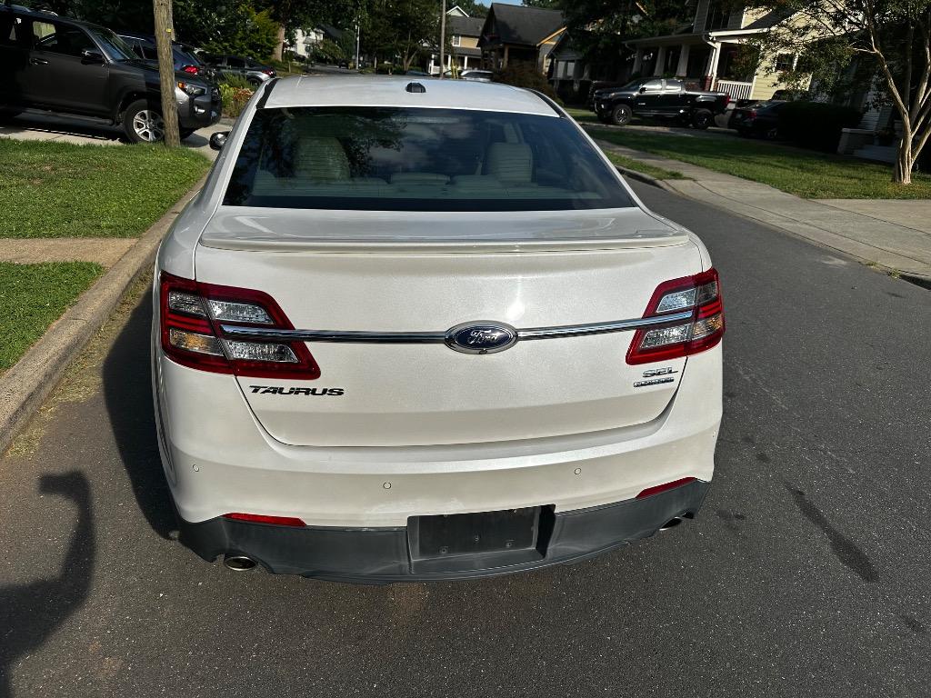 2014 Ford Taurus - $5,499