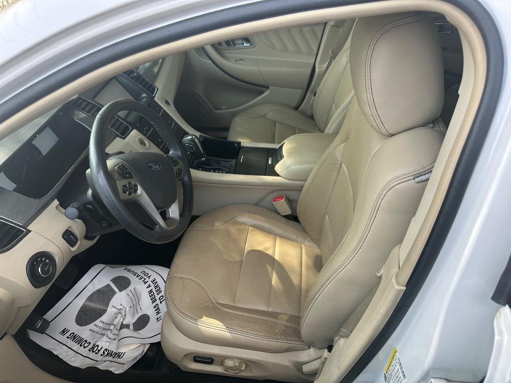 2014 Ford Taurus - $5,499