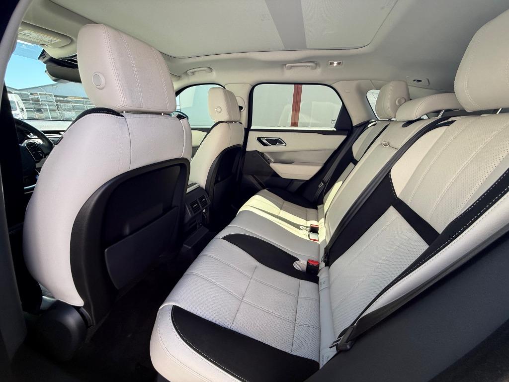 2019 Land Rover Range Rover Velar - $18,990