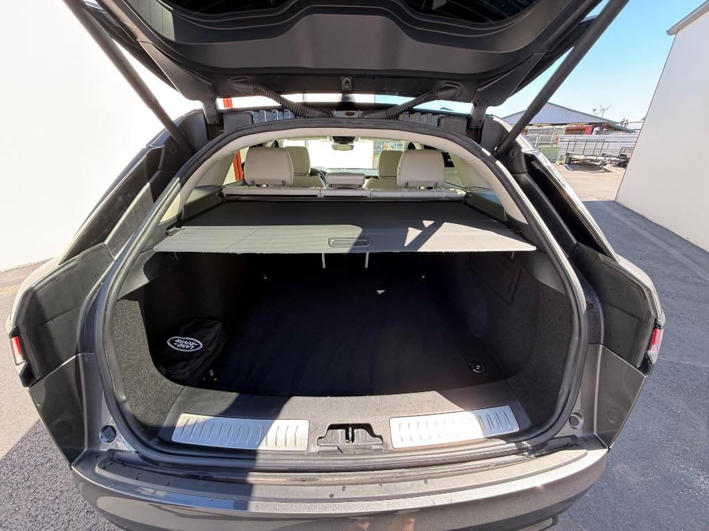 2019 Land Rover Range Rover Velar - $18,990