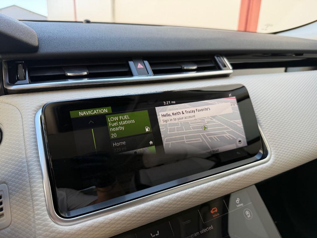 2019 Land Rover Range Rover Velar - $18,990