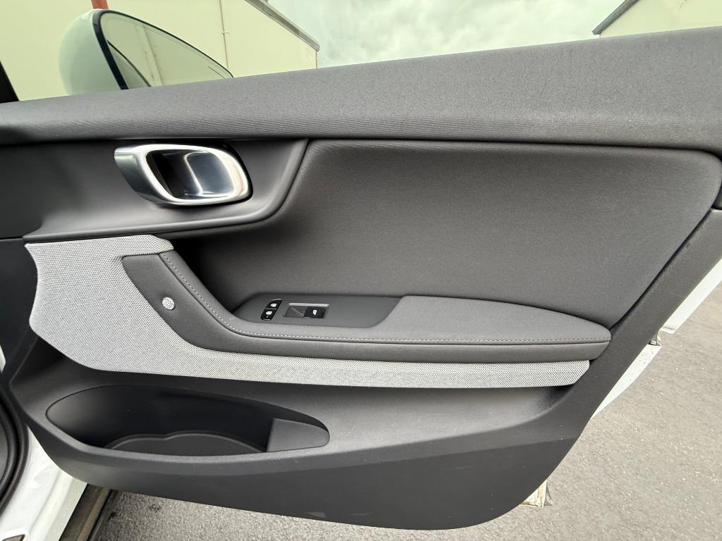 2023 Polestar 2 - $18,900
