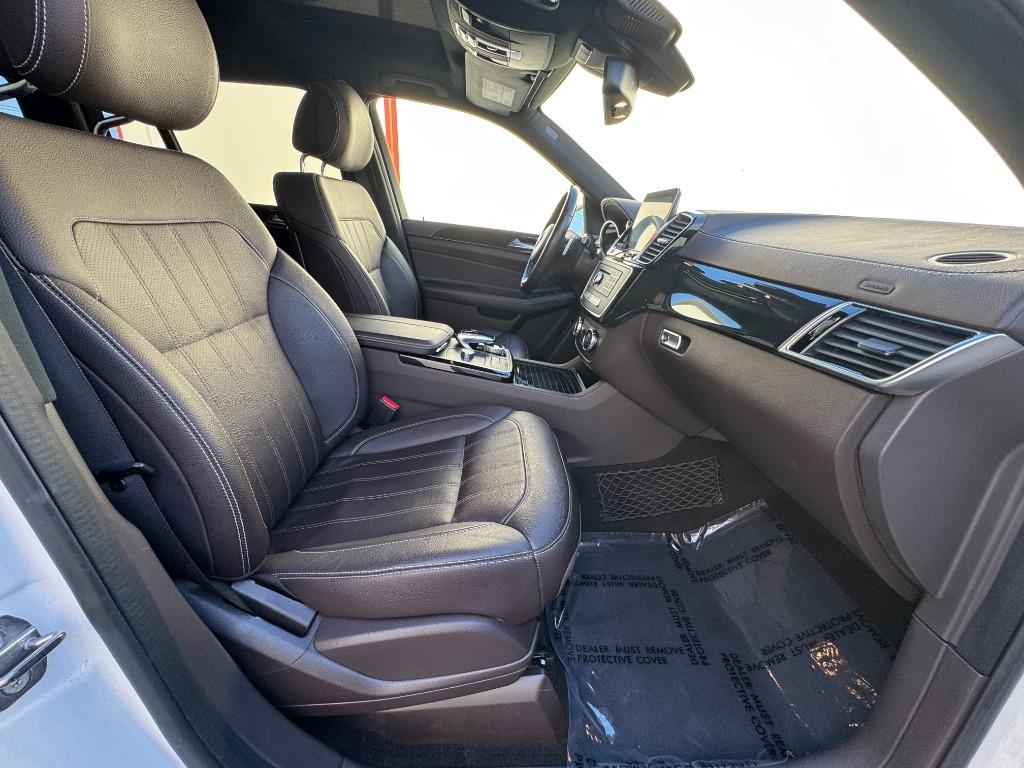 2019 Mercedes-Benz GLS - $15,990