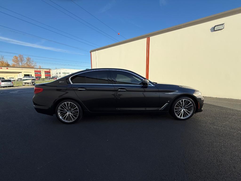 2018 BMW 530e - $16,990