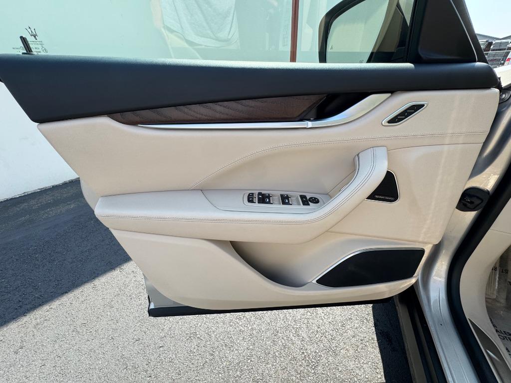 2017 Maserati Levante - $19,990