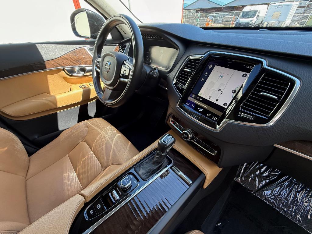 2016 Volvo XC90 - $13,990