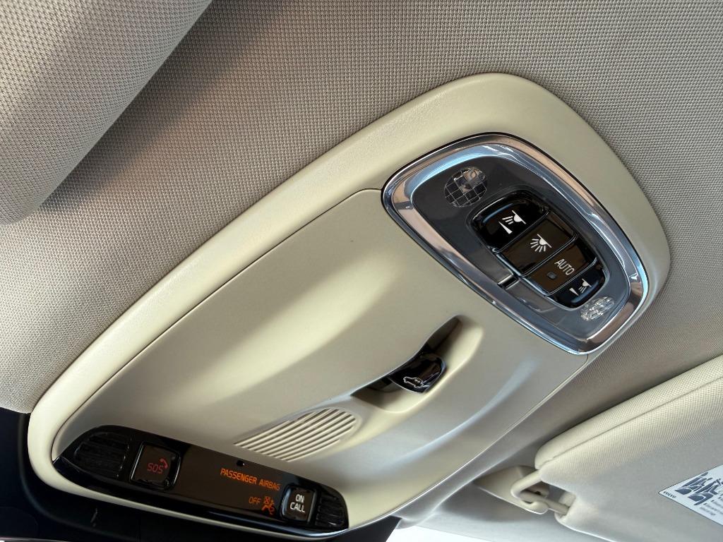 2016 Volvo XC90 - $13,990