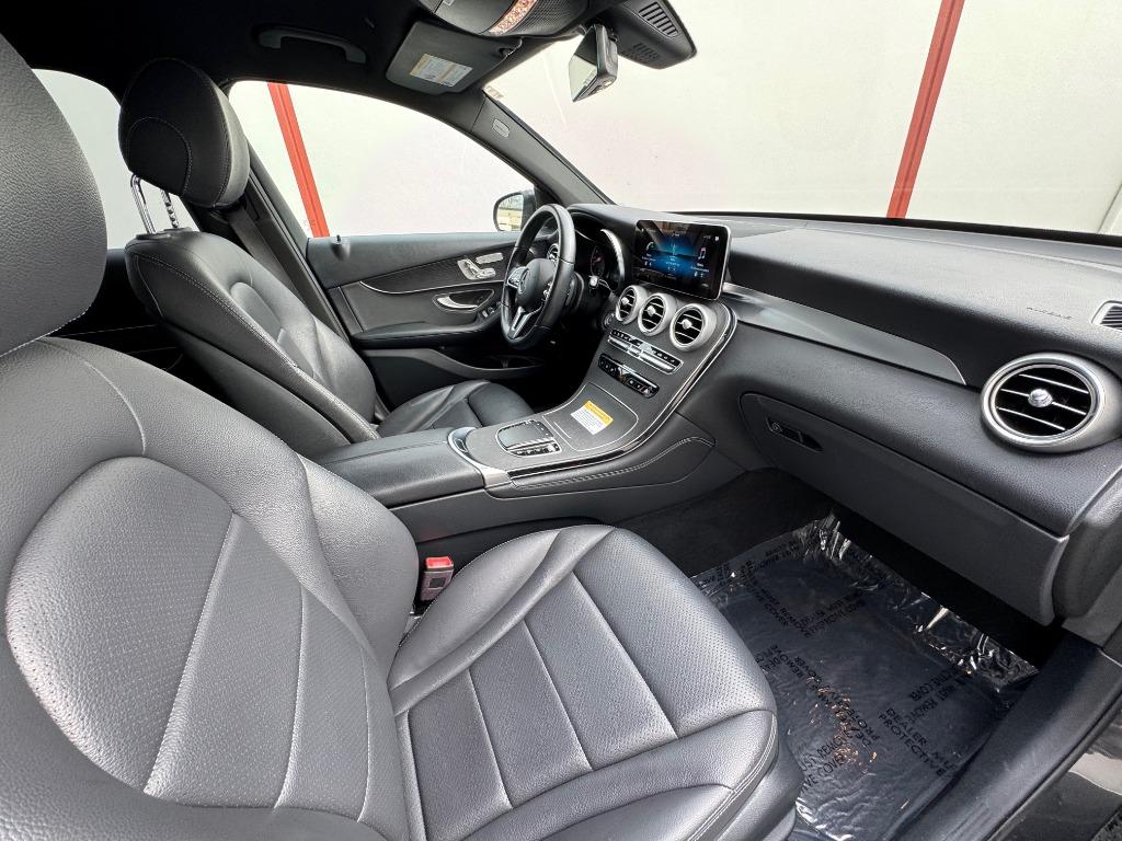 2021 Mercedes-Benz GLC - $18,990