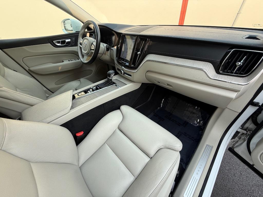 2018 Volvo XC60 - $13,990