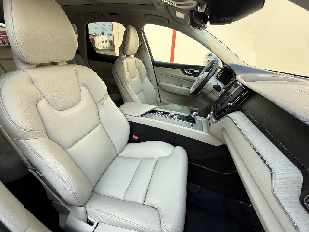 2018 Volvo XC60 - $13,990