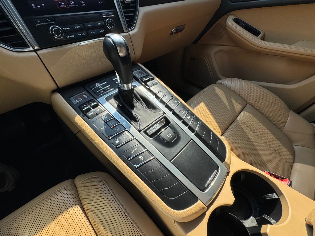 2017 Porsche Macan - $15,790