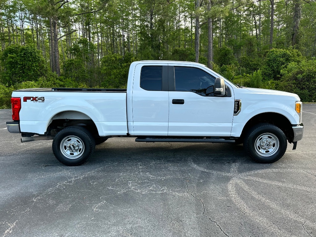 2017 Ford F250sd XL photo
