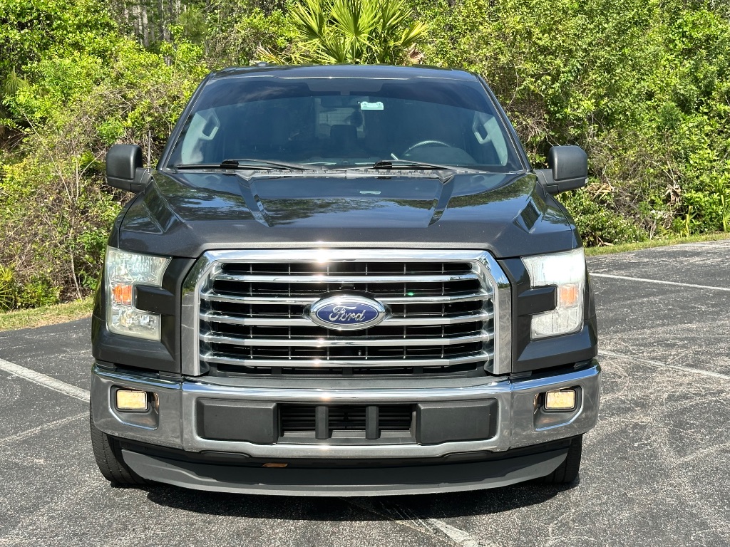 2015 Ford F150 XLT photo