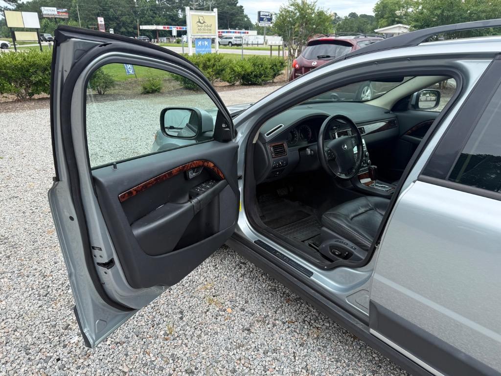 2008 Volvo C70 - $8,499
