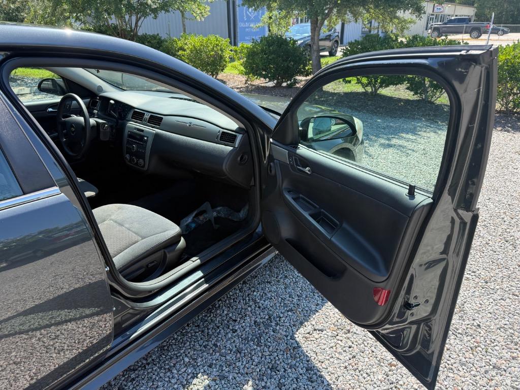 2016 Chevrolet Impala - $8,999