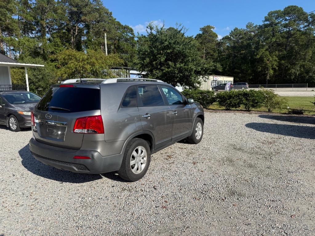 2011 Kia Sorento - $6,999