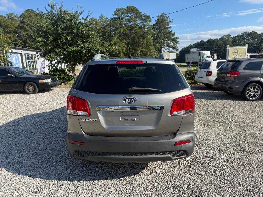 2011 Kia Sorento - $6,999