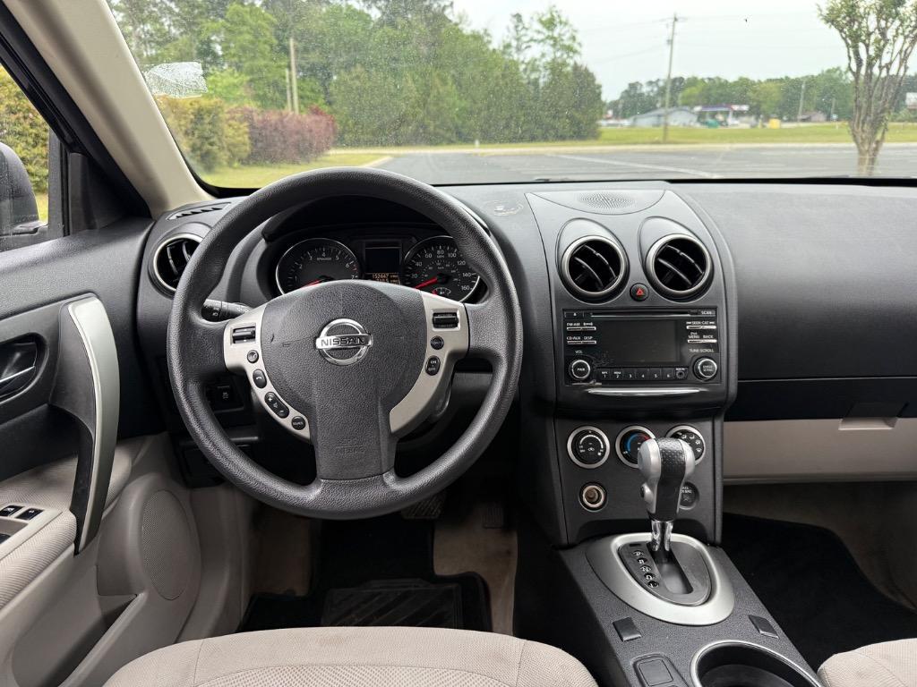 2015 Nissan Rogue Select S photo