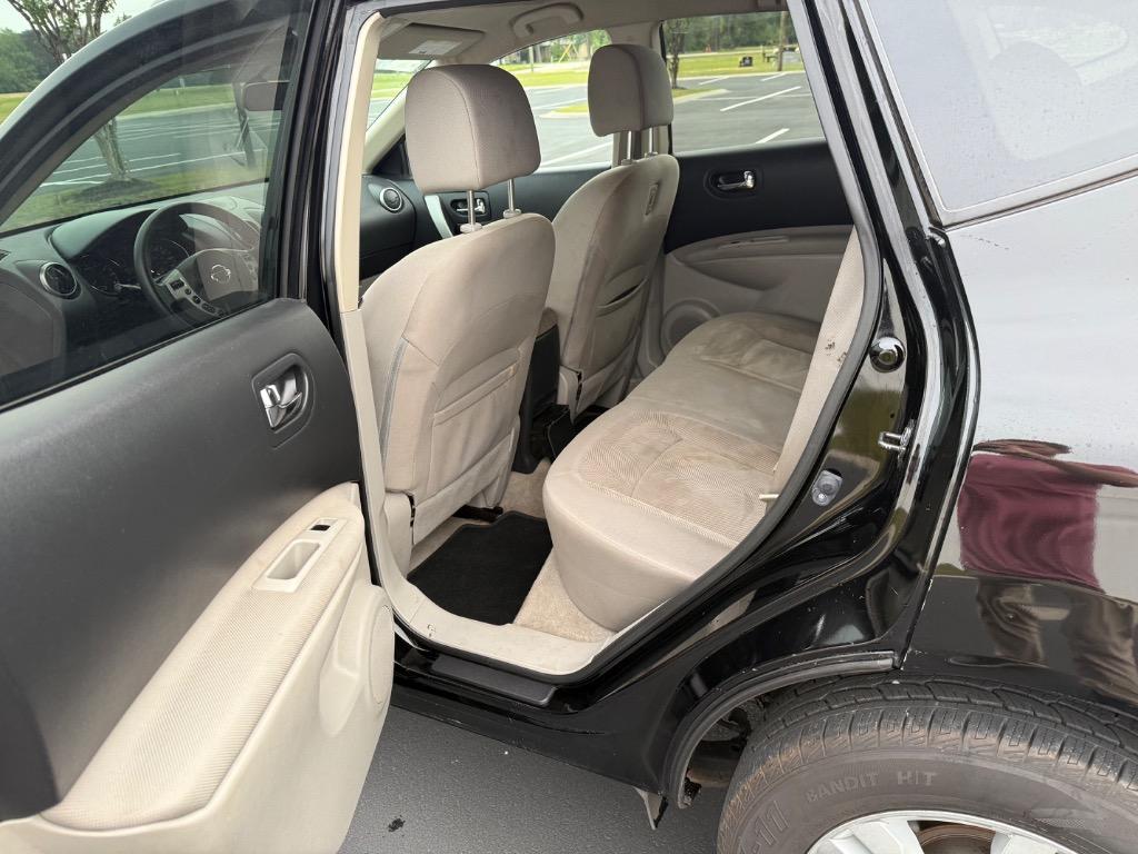 2015 Nissan Rogue Select S photo