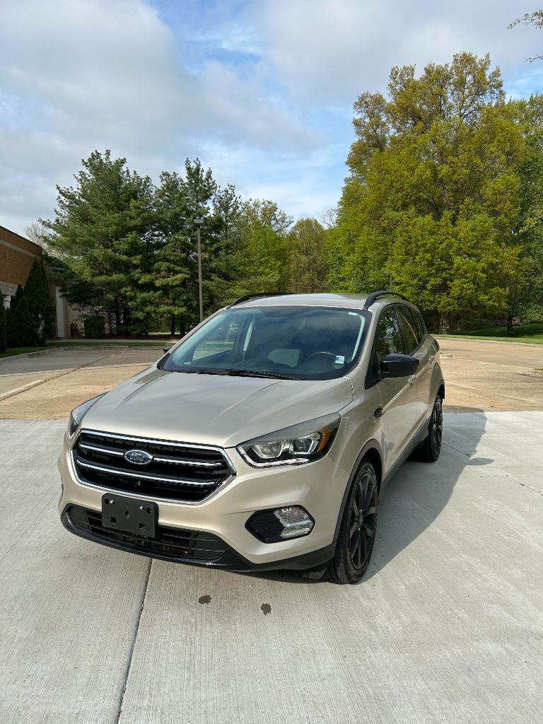 2017 Ford Escape SE photo