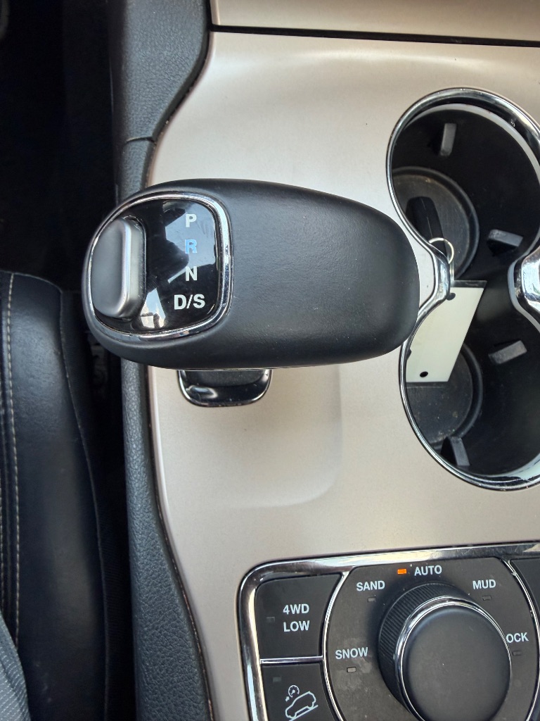 2015 Jeep Cherokee - $11,195