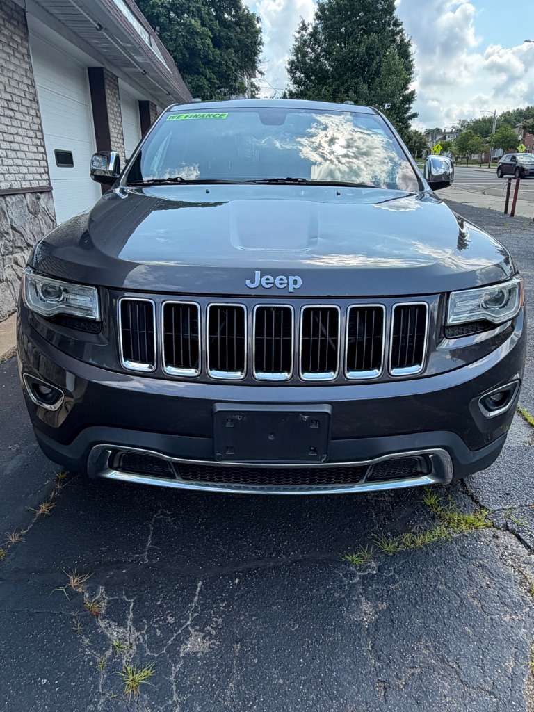 2015 Jeep Cherokee - $11,195