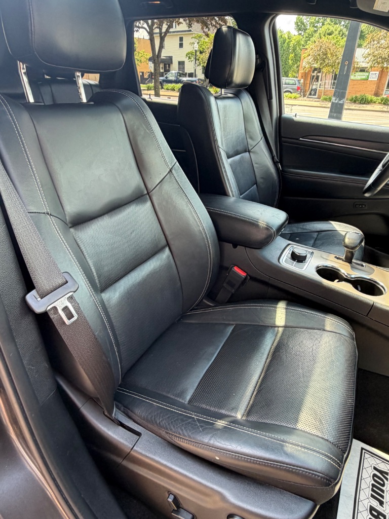 2015 Jeep Cherokee - $11,195
