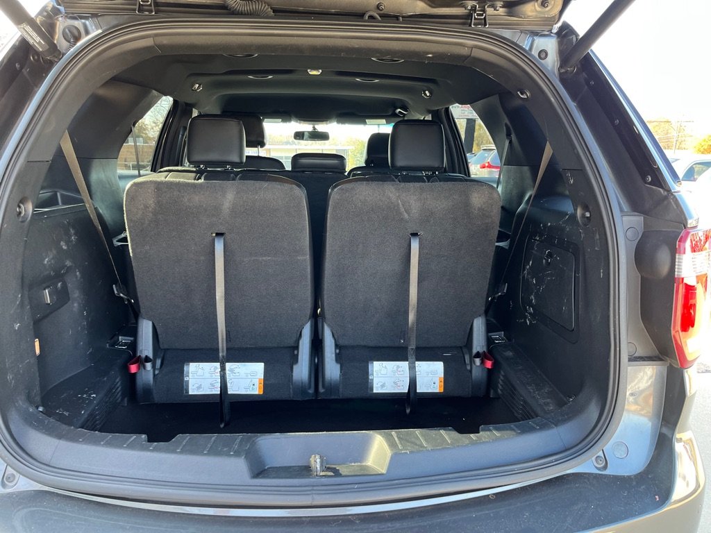 2017 Ford Explorer - $16,800