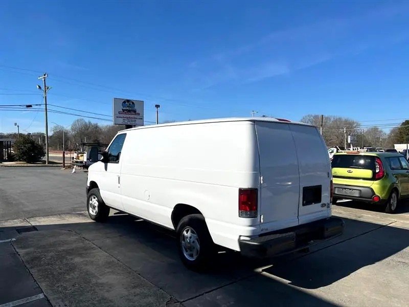 2010 Ford E-150 E-150 photo