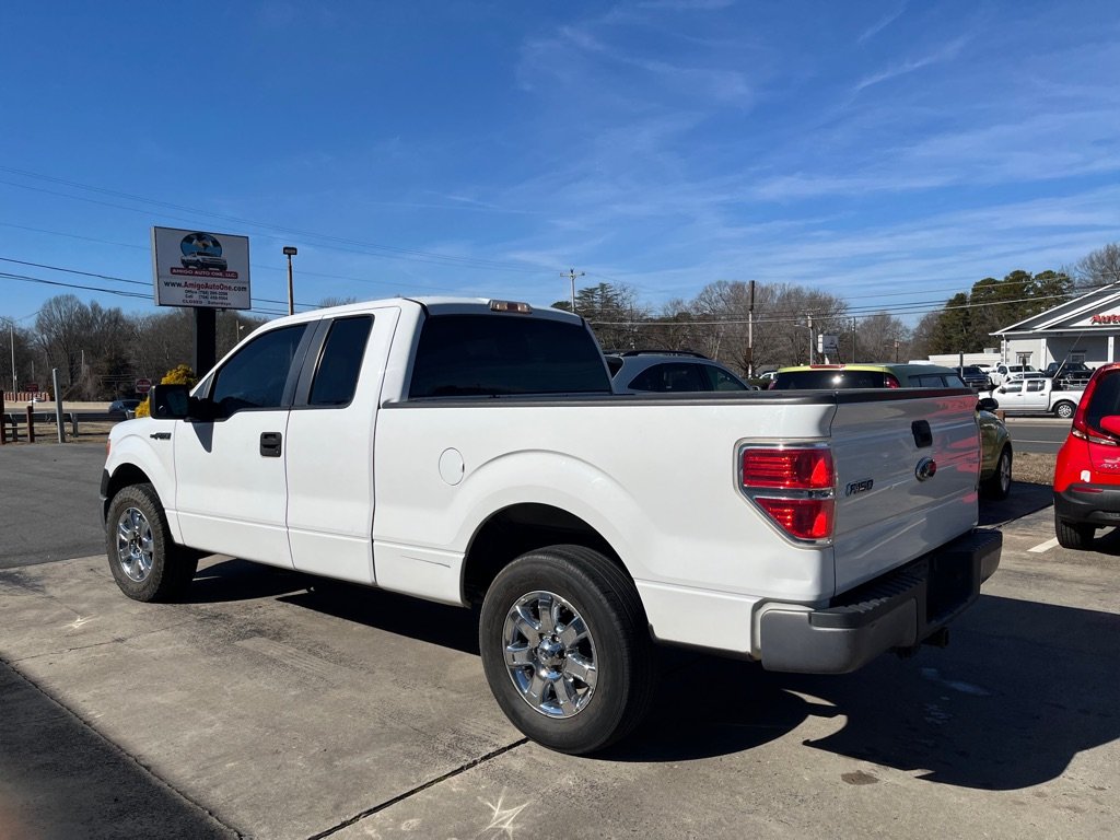 2010 Ford F-150 STX photo