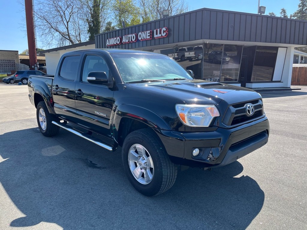 2015 Toyota Tacoma - $15,500