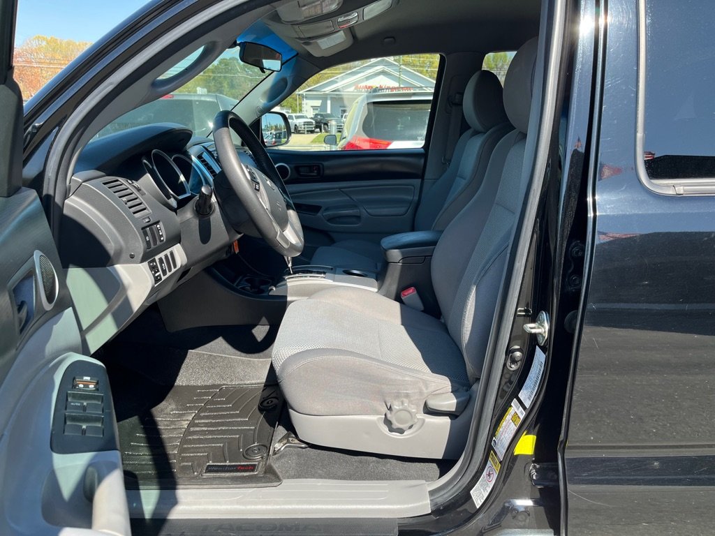 2015 Toyota Tacoma - $15,500