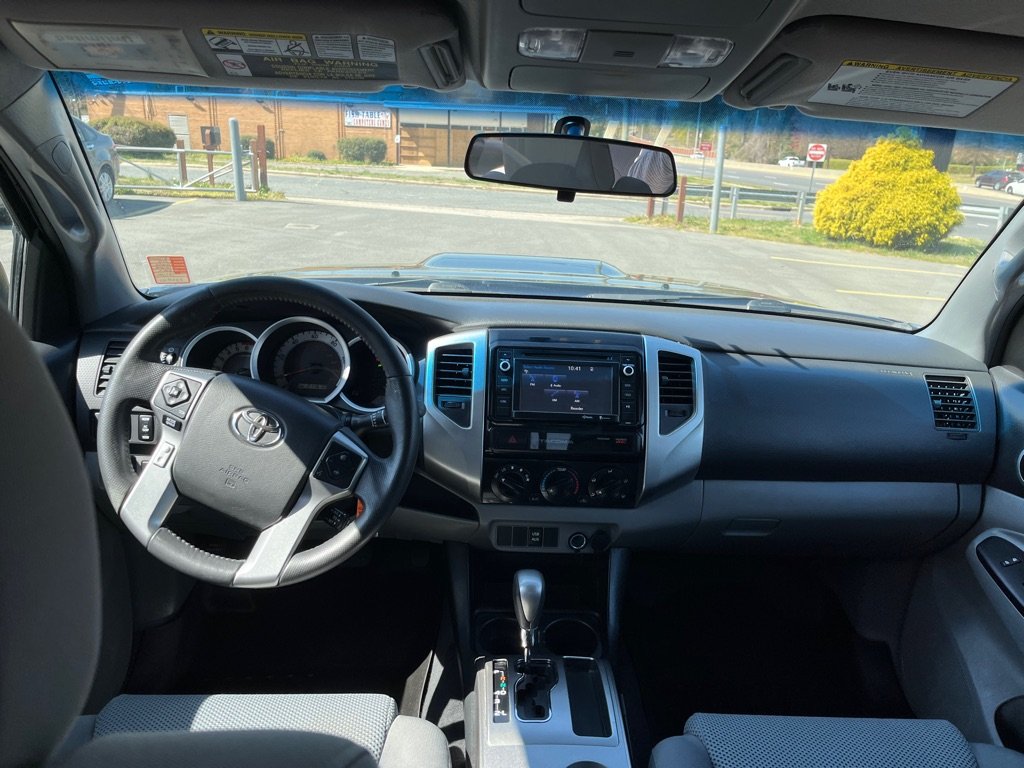 2015 Toyota Tacoma - $15,500