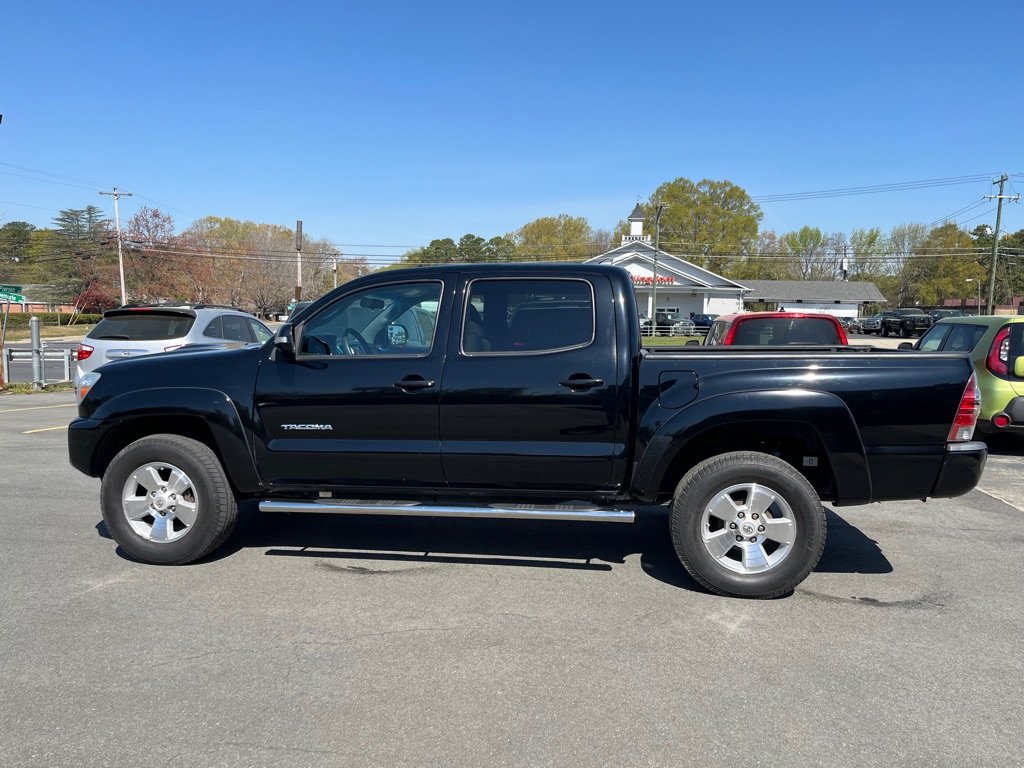 2015 Toyota Tacoma - $15,500