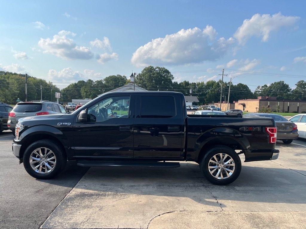 2019 Ford F150 4DR photo