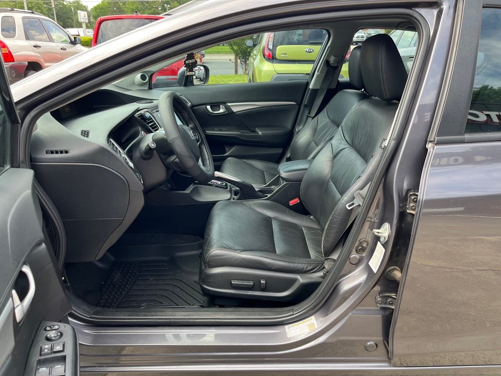 2015 Honda Civic - $11,500