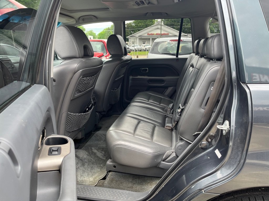 2006 Honda Pilot - $7,800