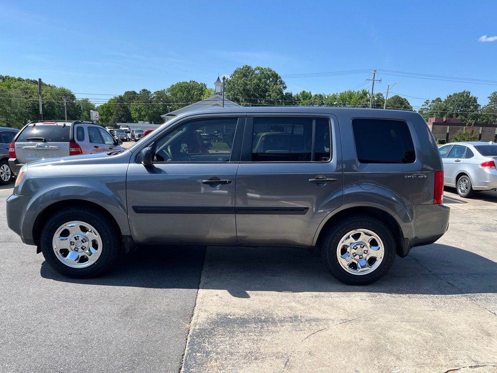 2010 Honda Pilot - $8,900