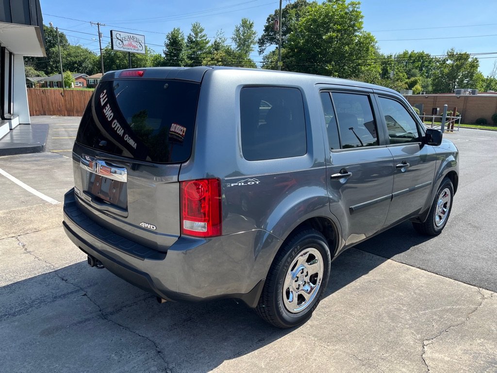 2010 Honda Pilot - $8,900