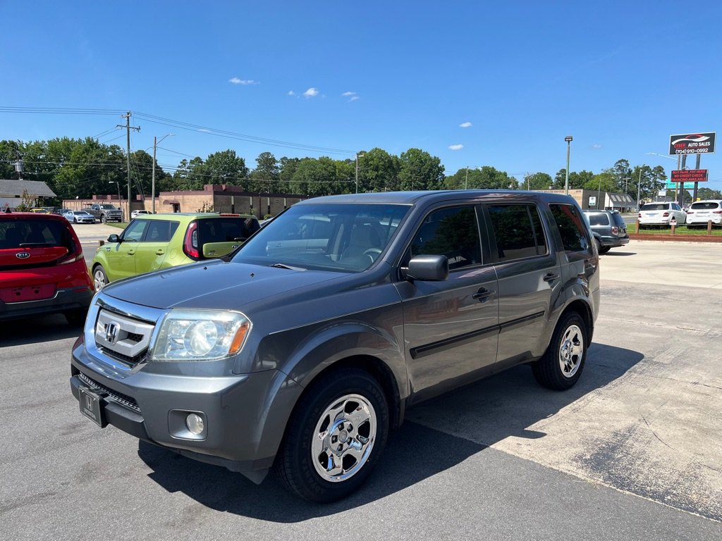 2010 Honda Pilot - $8,900