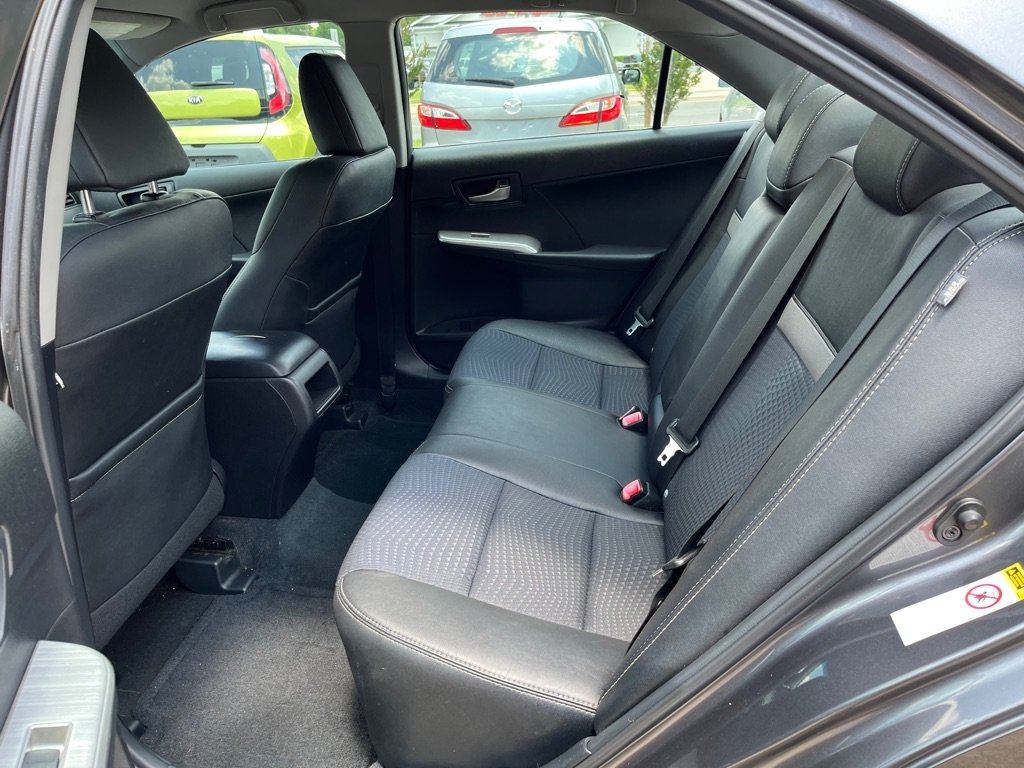 2013 Toyota Camry - $9,500