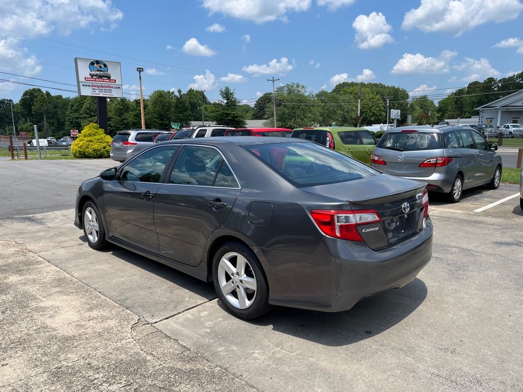 2013 Toyota Camry - $9,500