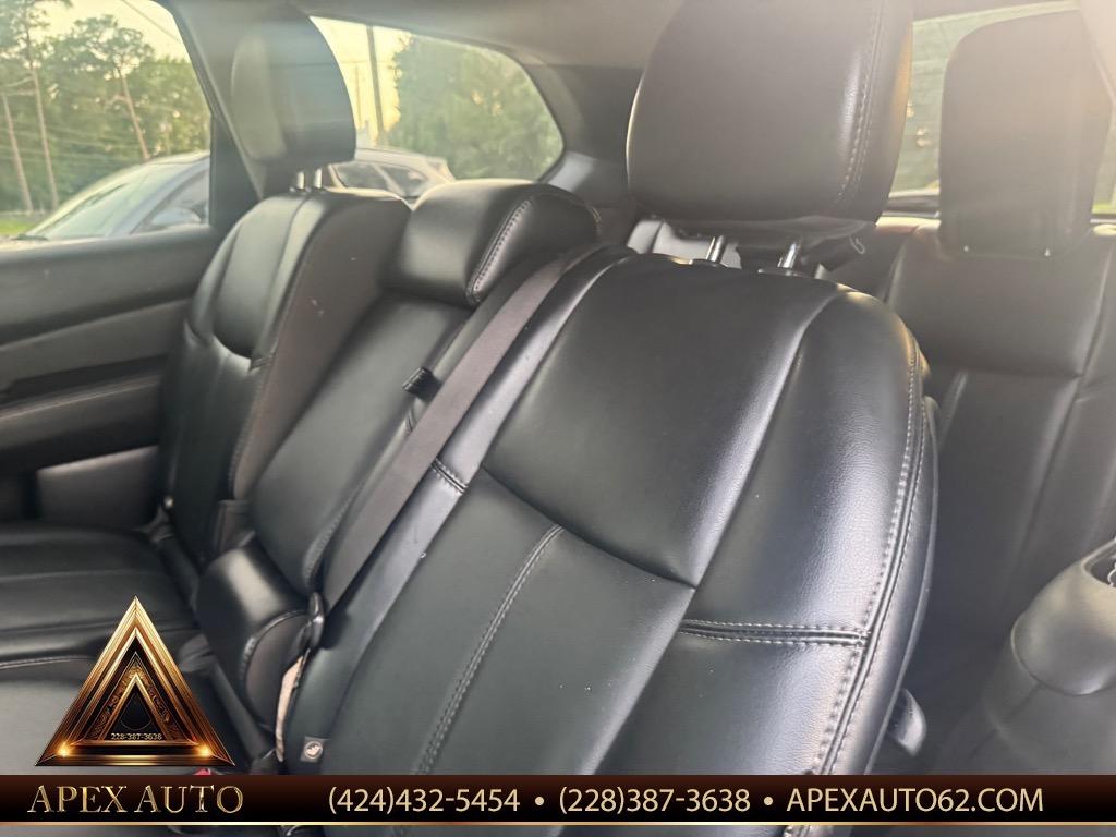 2020 Nissan Pathfinder - $13,300