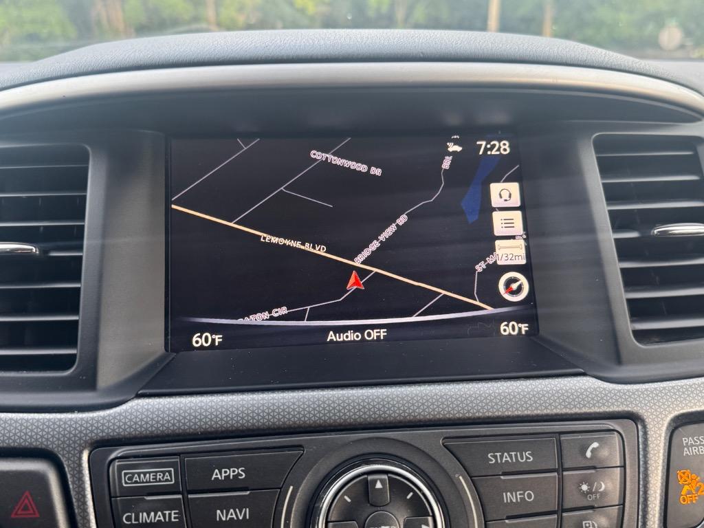 2020 Nissan Pathfinder - $13,300