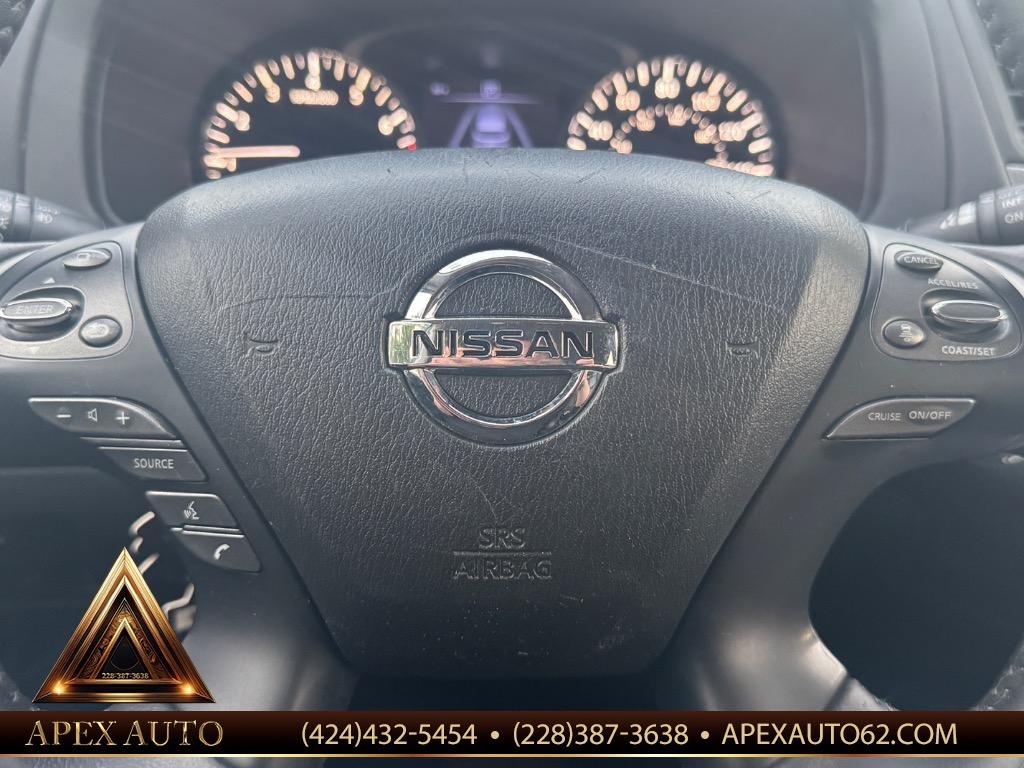 2020 Nissan Pathfinder - $13,300
