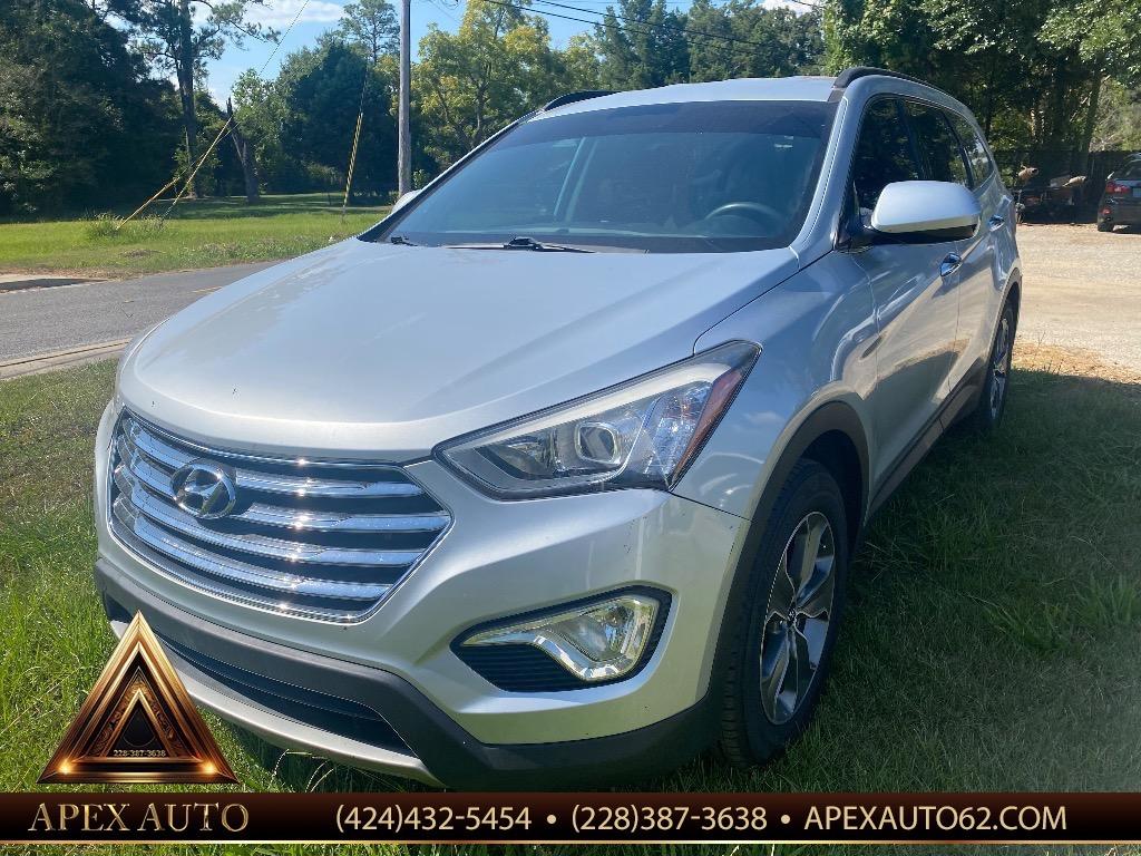 2016 Hyundai Santa Fe - $12,500