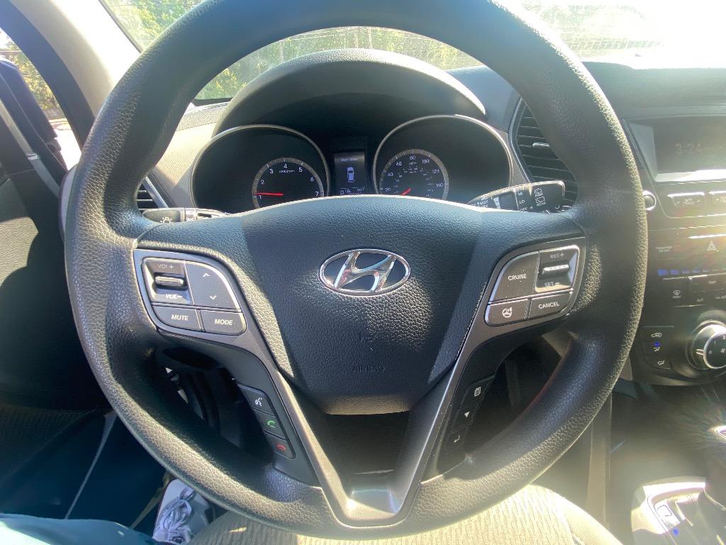 2016 Hyundai Santa Fe - $12,500