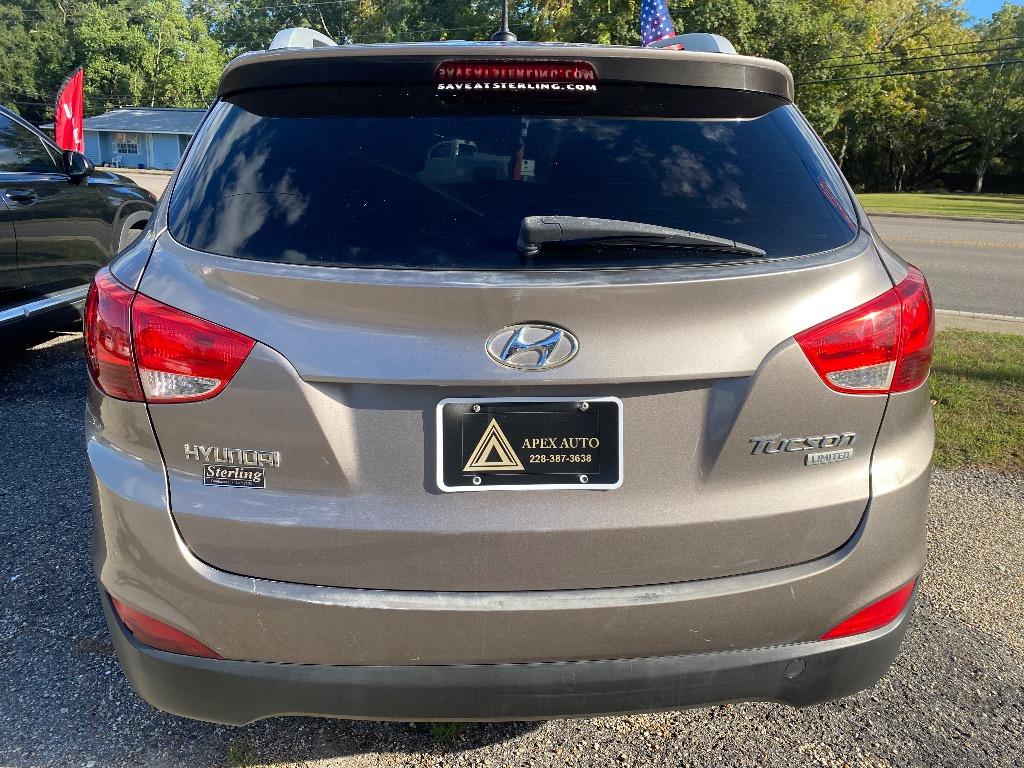 2012 Hyundai Tucson - $9,500