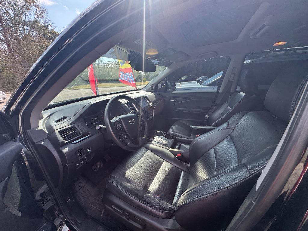 2017 Honda Pilot - $22,500