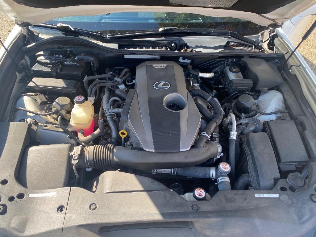 2017 Lexus GS - $26,500